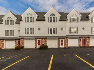 246 Aiken Ave APT 3, Lowell, MA 01850