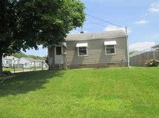 3080 Sheridan Rd, Dubuque, IA 52001