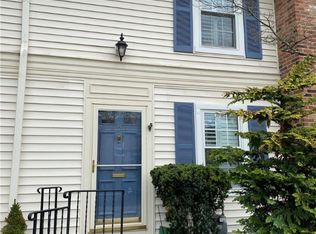 906 Trevitt Cir #84, Cleveland, OH