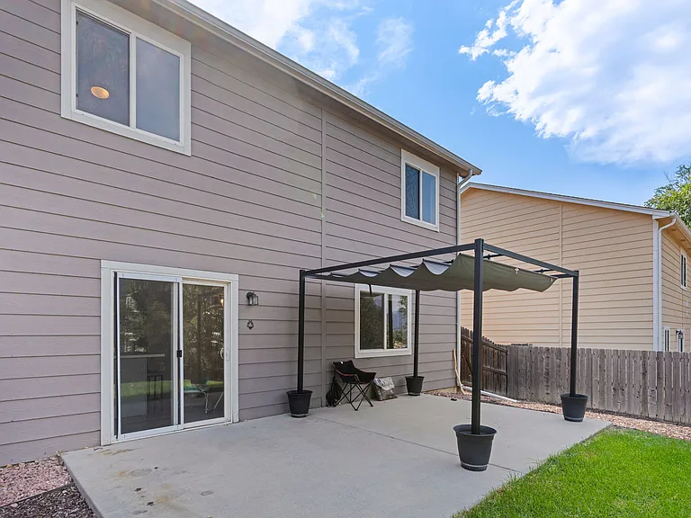 2350 Spring Blossom Dr — Photo 23