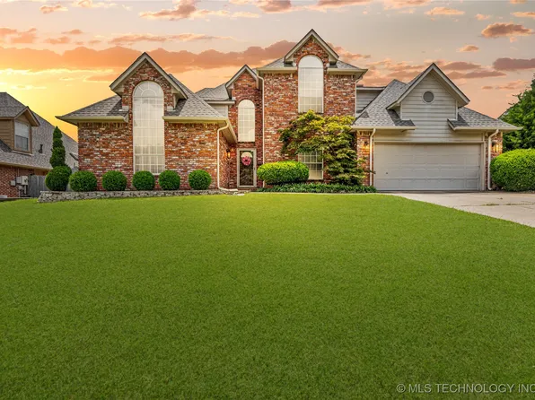 9810 E 96th Pl, Tulsa, OK 74133