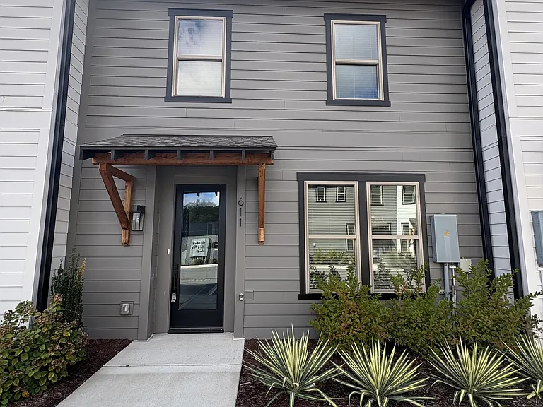 620 Wallace Ct — Photo 23