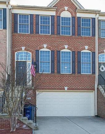 2nd image of 3784 Elmwood Towne Way