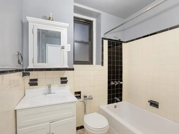 135 West 58th Street image 5 of 8