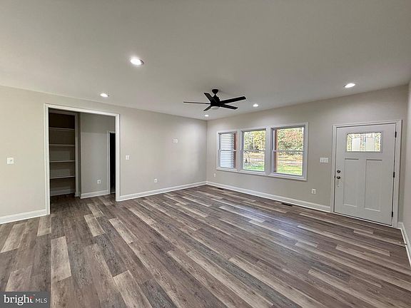 4th image of 249 Wildwood Rd