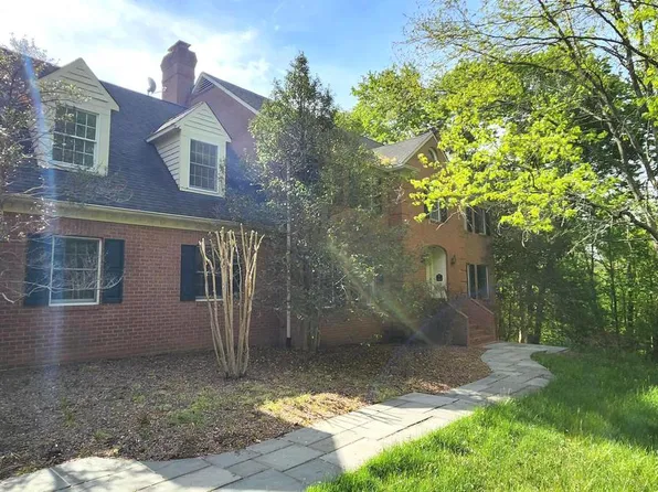14613 Philpot Rd, Phoenix, MD 21131