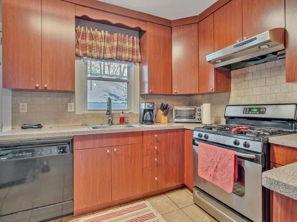 43 Hillcrest Ave #B, Cranford, NJ 07016