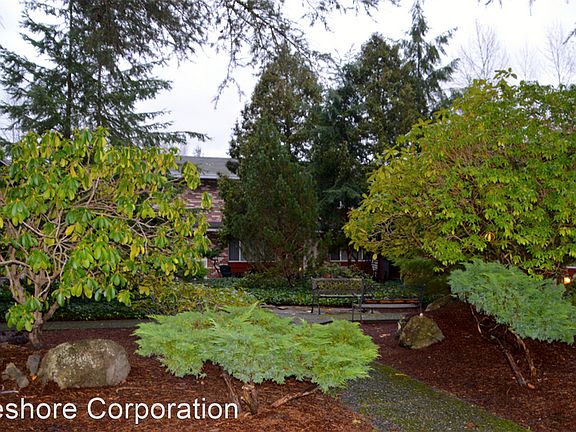 3rd image of 1705 124th Ave NE Unit 6