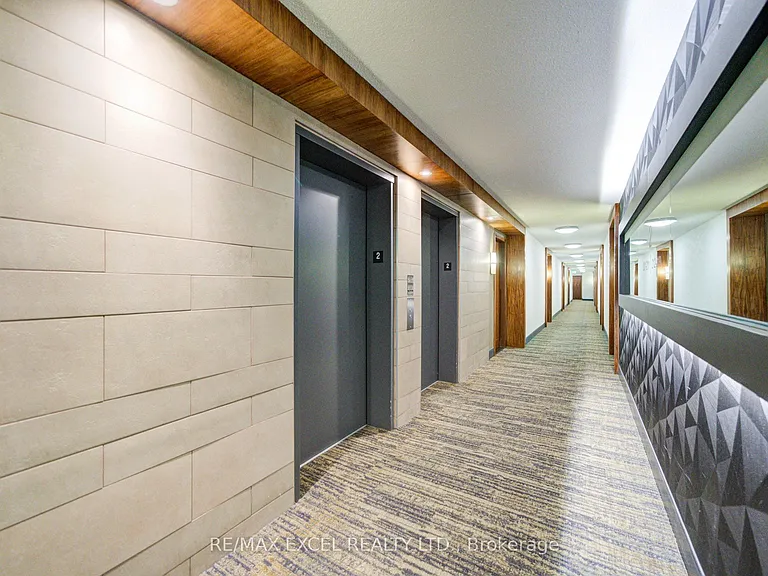 37 Galleria Pkwy #202 — Photo 5