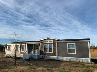 271 Winding River Dr, Gassville, AR 72635