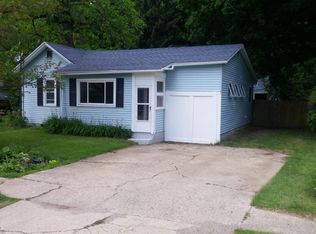 118 Main St, Horton, MI 49246