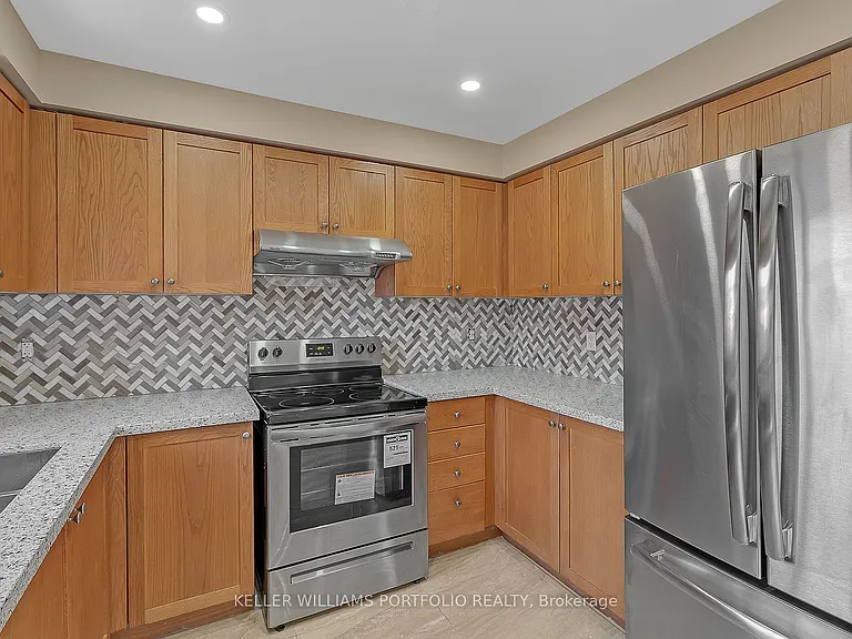 99 Dells Cres — Photo 15