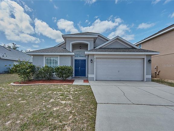 2nd image of 800 Woodlark Dr