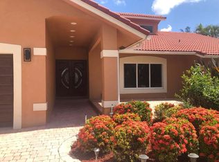 8649 NW 57th Ct, Coral Springs, FL 33067