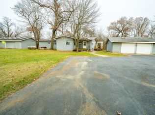 N11992 12th Ave, Necedah, WI 54646