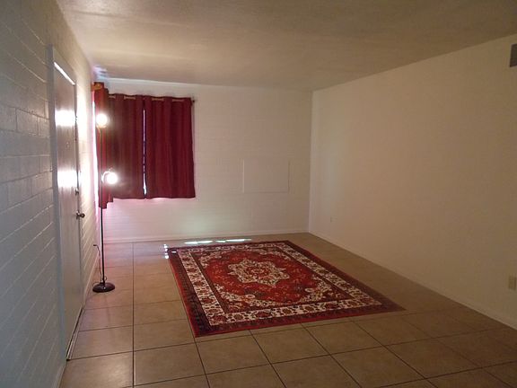 4th image of 4335 N 15th Ave APT 9