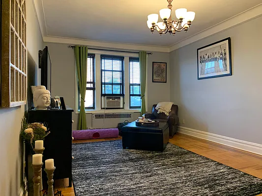 Rented by Yup Realty LLC | media 22