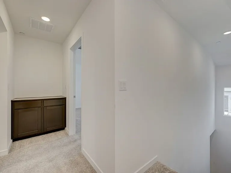 10772 Paget Ct — Photo 16