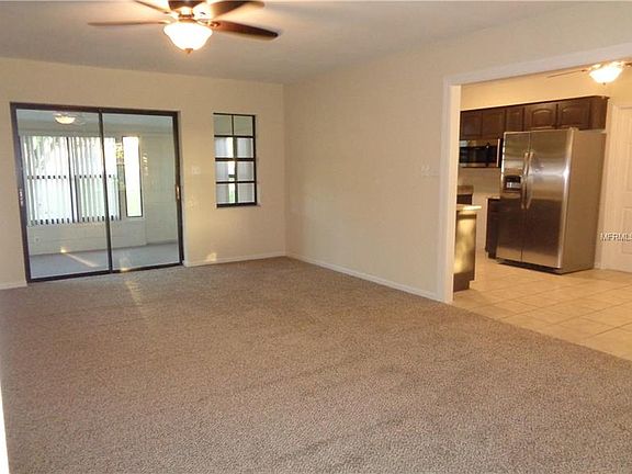 5th image of 6408 Shadowbrook Ln