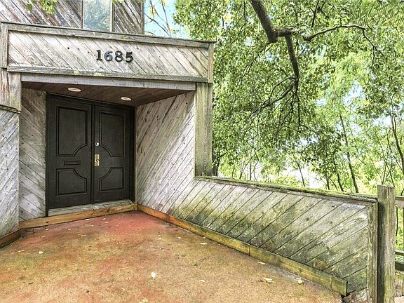 2nd image of 1685 Perrysville Ave