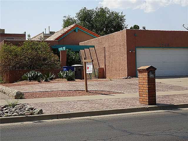 1st image of 1743 Lomaland Dr #1