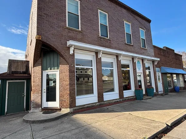 206 W Main St, Mc Arthur, OH 45651