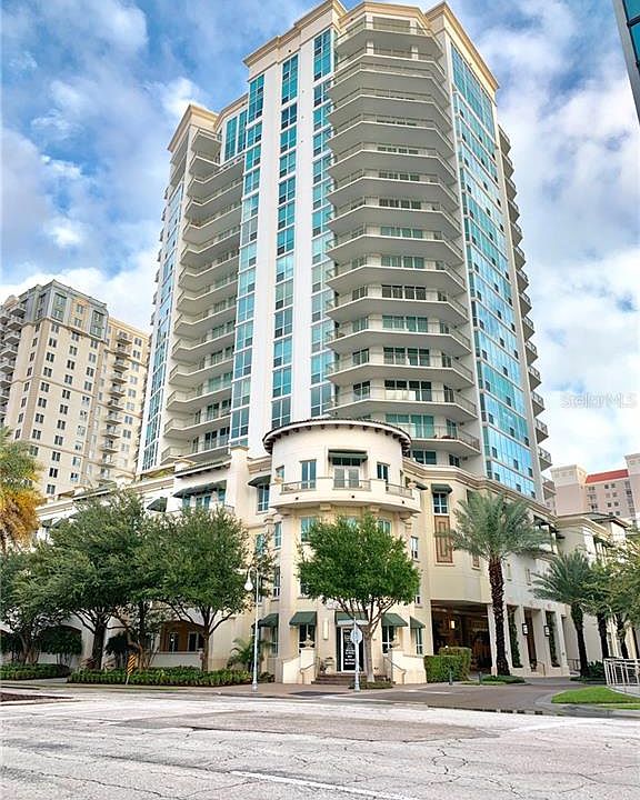 1st image of 450 Knights Run Ave Unit 607