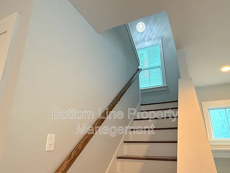 5218 Kelly St — Photo 13