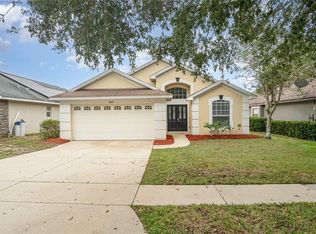 33347 Irongate Dr, Leesburg, FL 34788