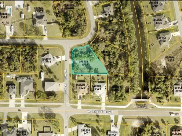 Low St #21, North Pt, FL 34286