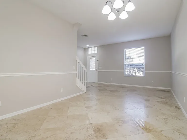 395 Lancer Oak Dr — Photo 6