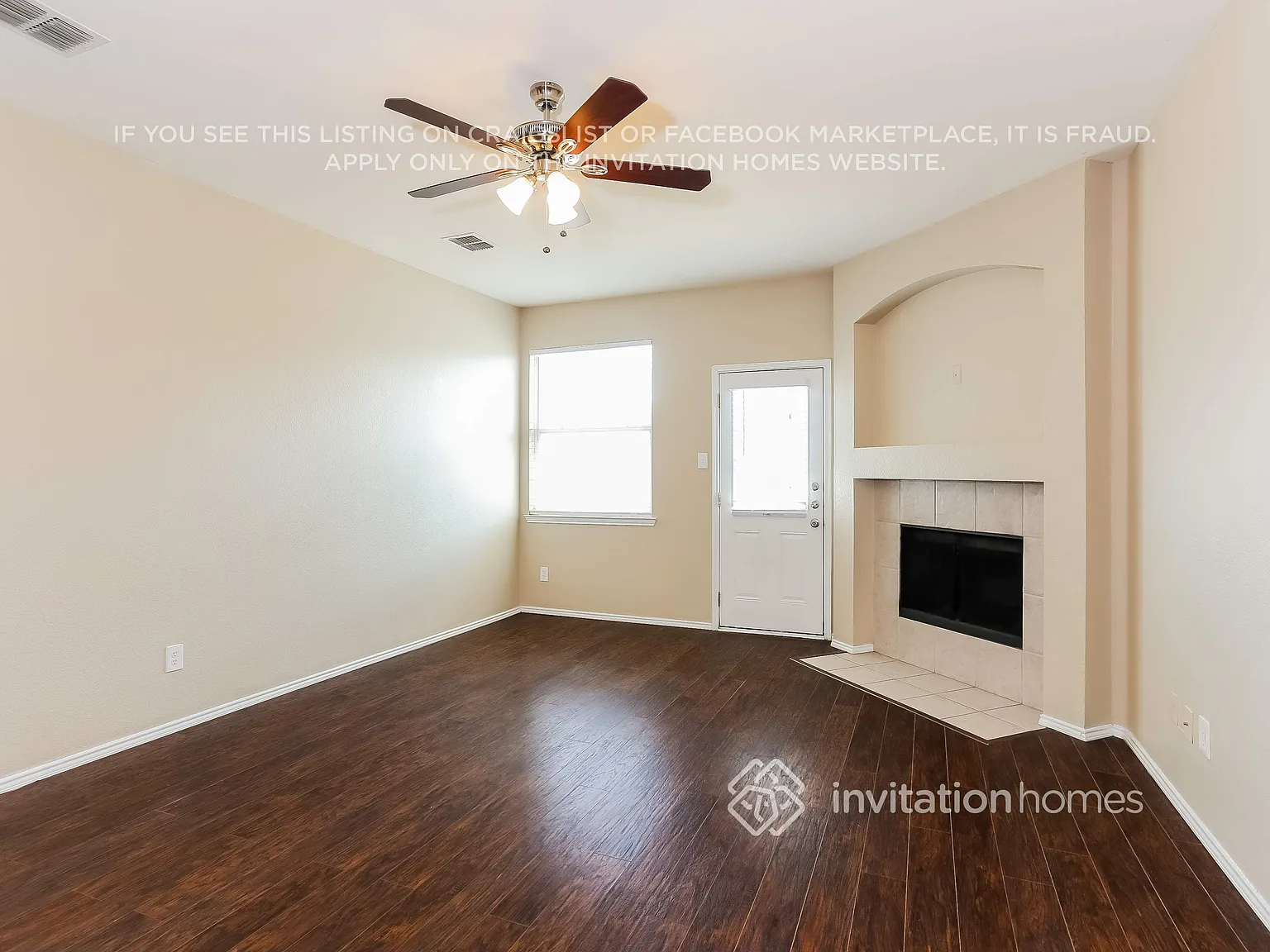 1920 Caddo Springs Dr Justin, TX 76247 — Photo 3