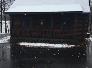 2487 Beaver Creek Dr, Gaylord, MI 49735