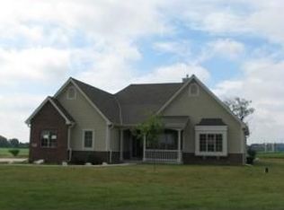 N84W27763 Twin Pines Cir, Hartland, WI 53029