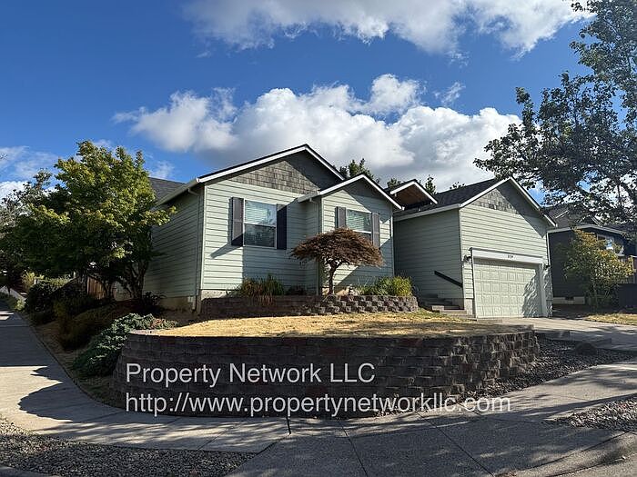 1st image of 5729 SE 15th Dr