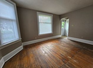 1532 5th Ave SE APT 1, Cedar Rapids, IA 52403