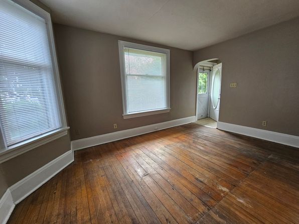 1532 5th Ave SE APT 1