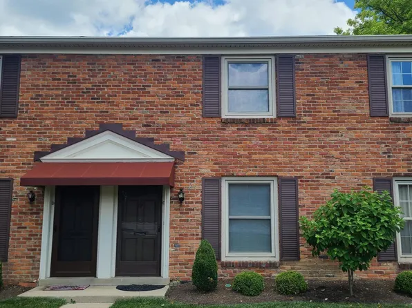 996 Chatham Ln APT C, Columbus, OH 43221