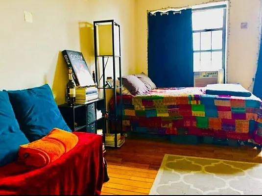 Rented by United Realty Equities | media 3