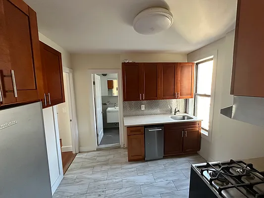 Rented by Douglas Elliman | media 6