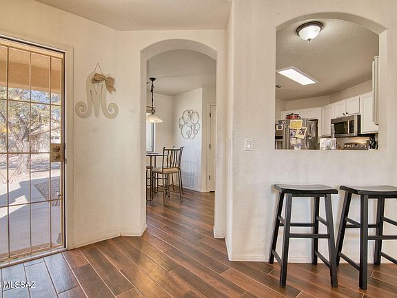 5th image of 2360 W Golden Hills Rd