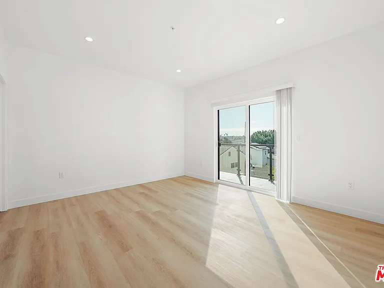 4176 Willimet St — Photo 19