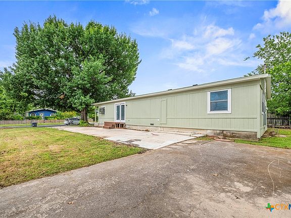 4th image of 1101 Anna Lee Dr