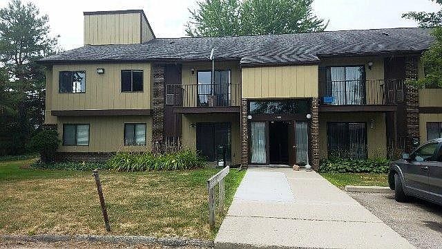 1st image of 1488 W Chateau Vert St