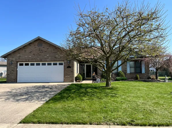 1432 James Dr, Celina, OH 45822