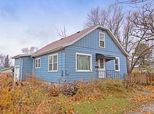 700 5th St, Harvard, IL 60033