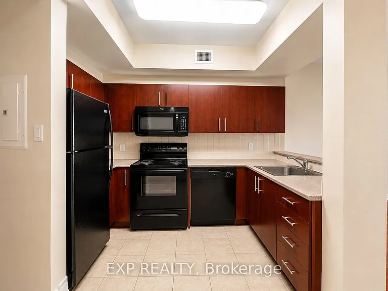 200 Rideau St #1503 — Photo 3