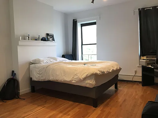 Rented by First Point Management | media 19