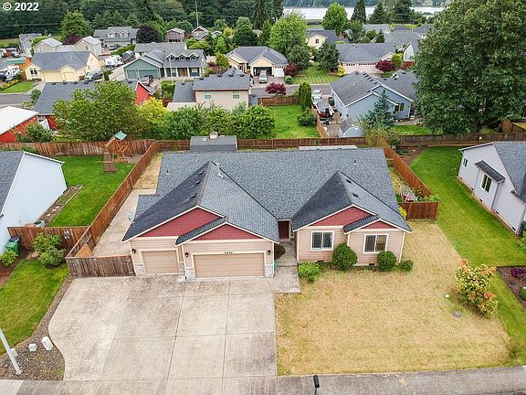 4th image of 3600 Park Dr