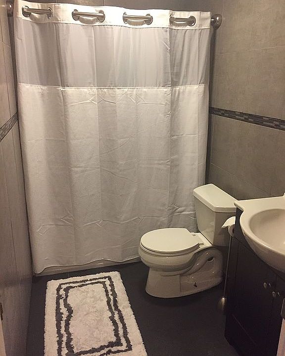 2nd image of 506 King St APT 16